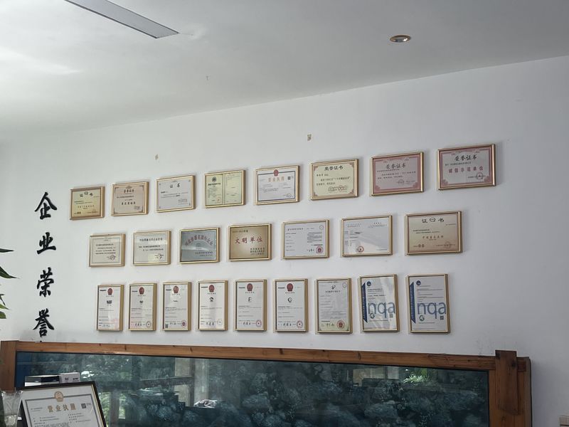 Langfang Longzhong Filter Equipment Co., Ltd. производственная линия производителя